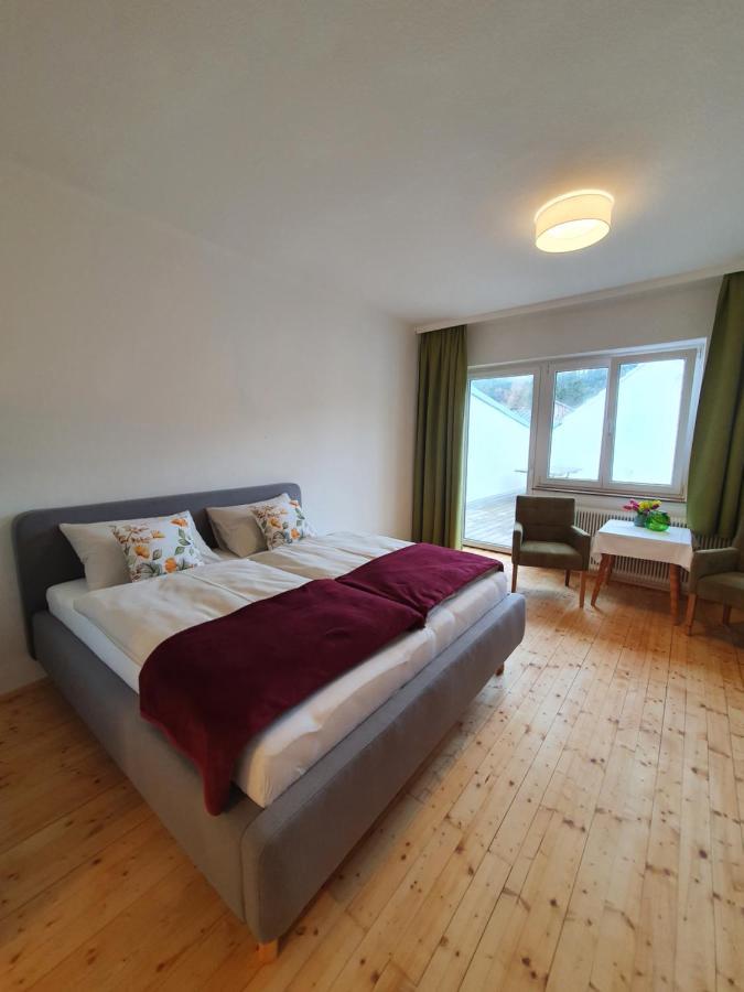 Gasthof Gruener Baum Kirchberg am Wechsel Exteriér fotografie